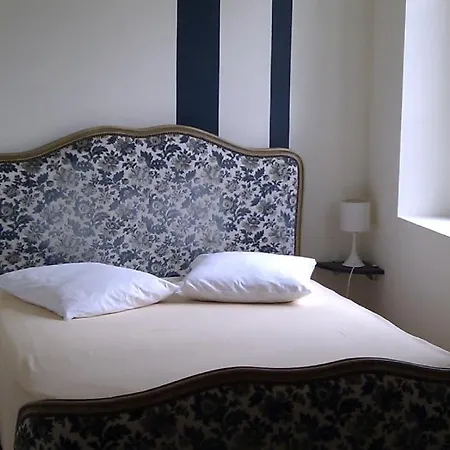 فندق حدد الفندق لو مان