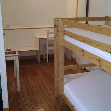 حدد الفندق فندق